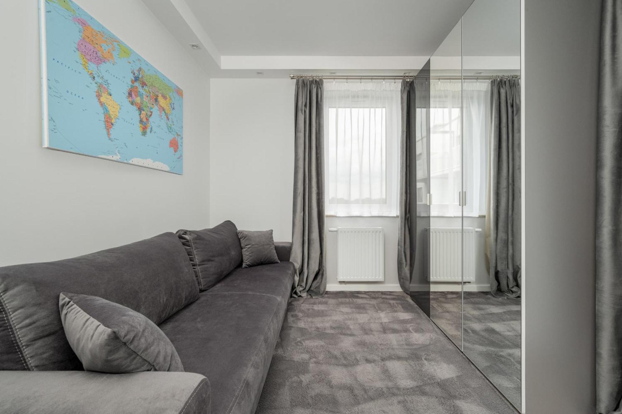 Luksusowy Apartament Z 3 Sypialniami, Klimatyzacja, Parkingiem I Biurkiem We Wroclawiu By Renters Prestige 외부 사진